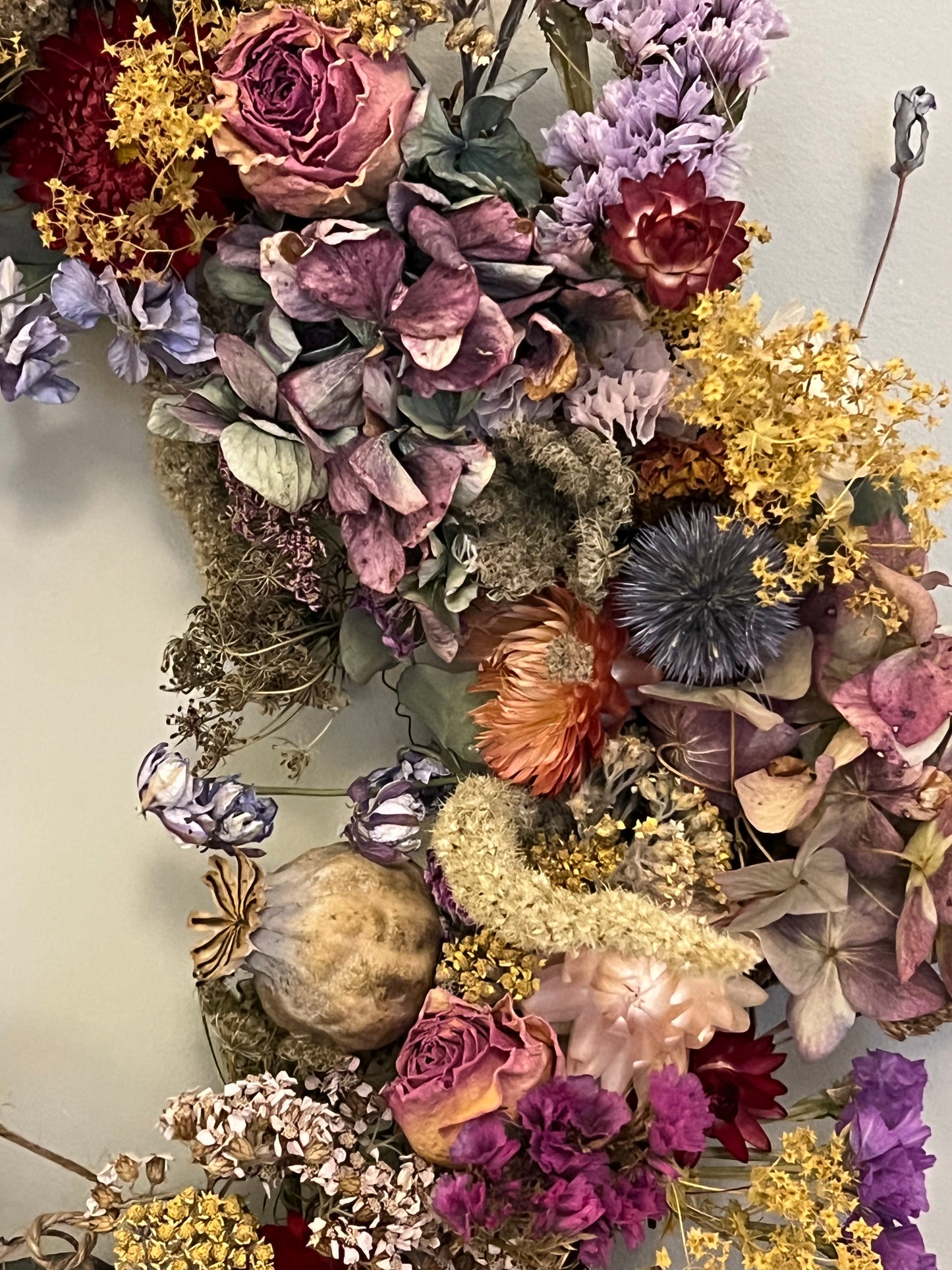 Luxury Medium Dried Flower Wreath