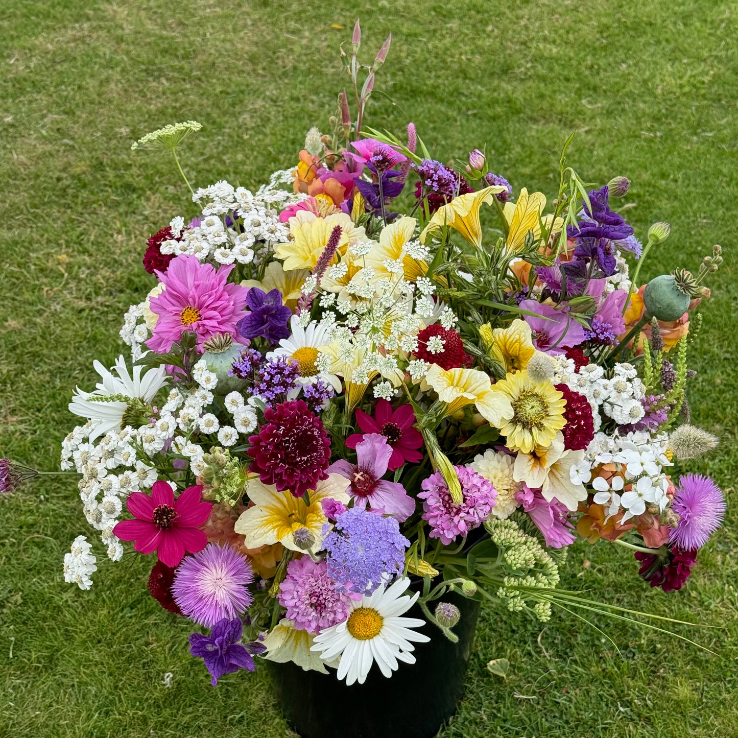 From Bucket to Bouquet — DIY Wedding Flowers Masterclass (Private Session)