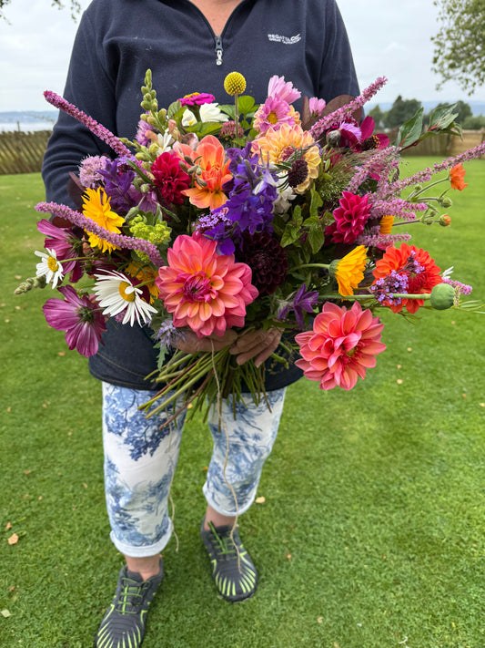 The Abundance – Seasonal Scottish Flowers