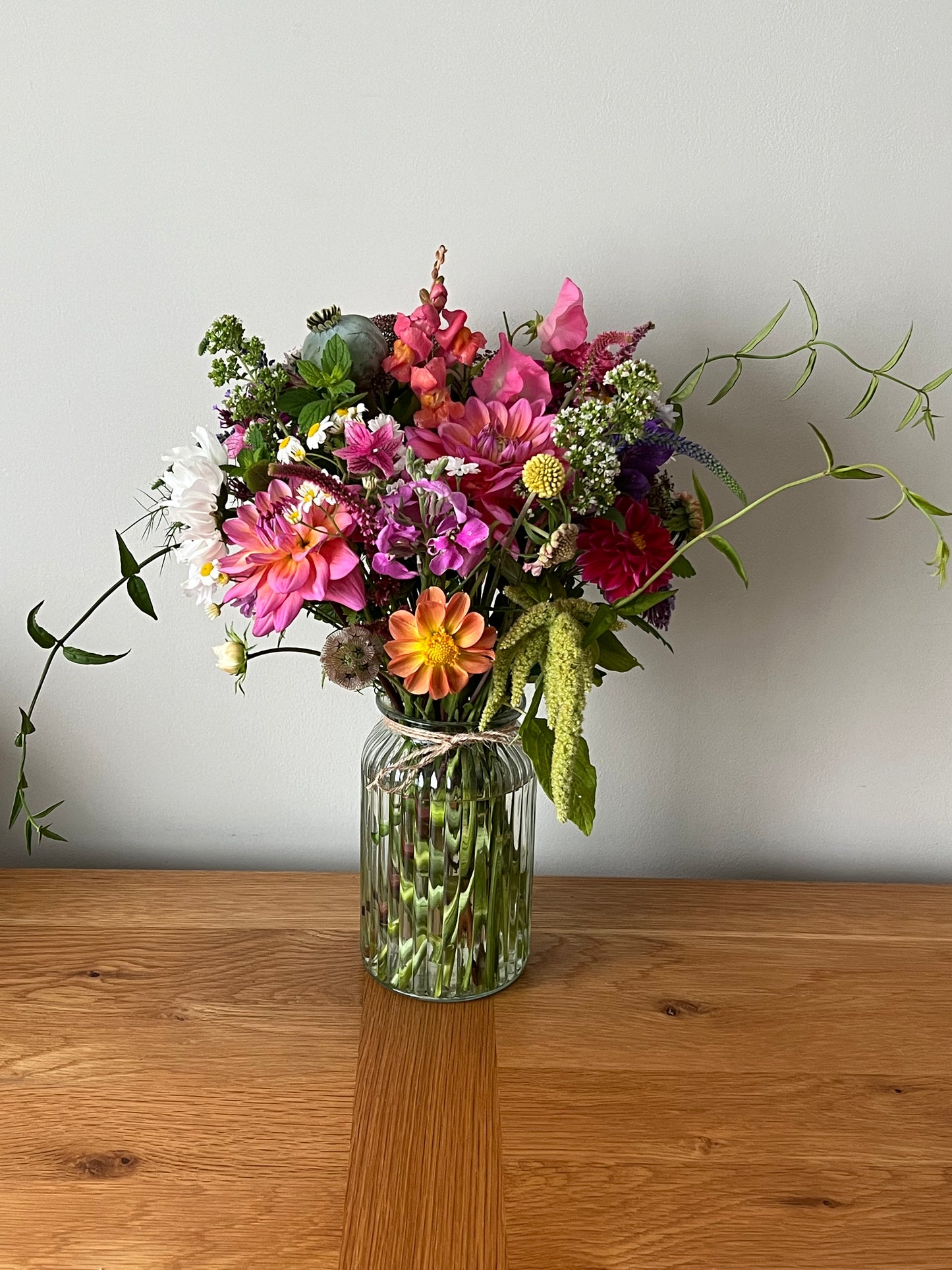 Monthly Flower Subscriptions